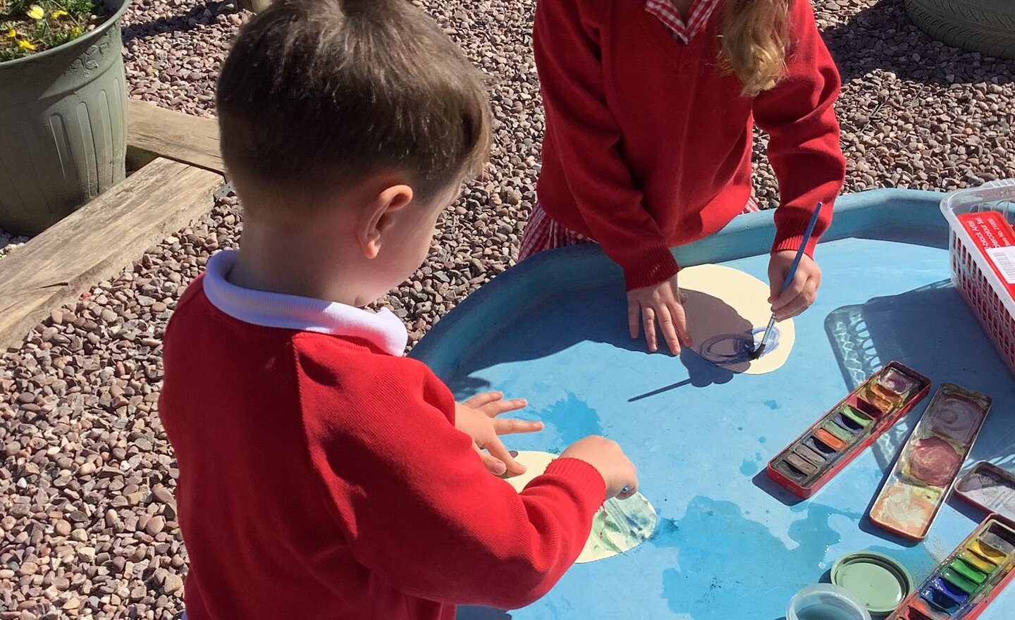 Image of Painting spring Easter eggs!