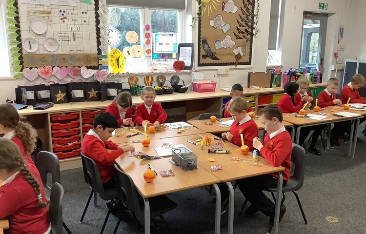 Image of Christingle Making 