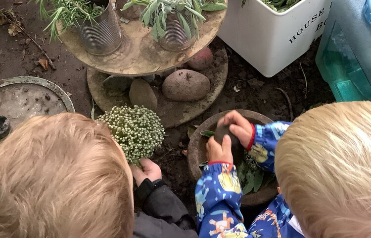 Image of Using a pestle and mortar!