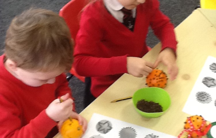 Image of Christmas Pomanders! 