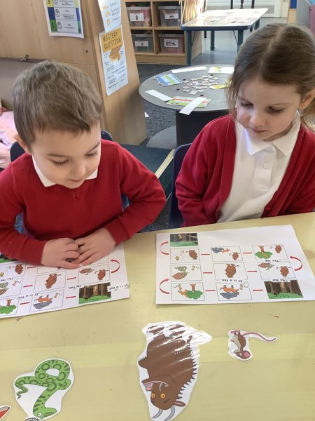 Image of Retelling the story of the Gruffalo!