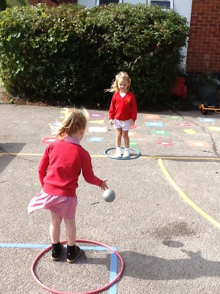 Image of PE fun in the sun! 