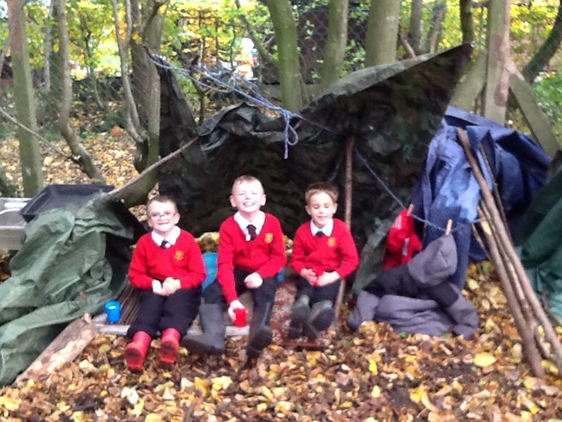 Image of Den Building