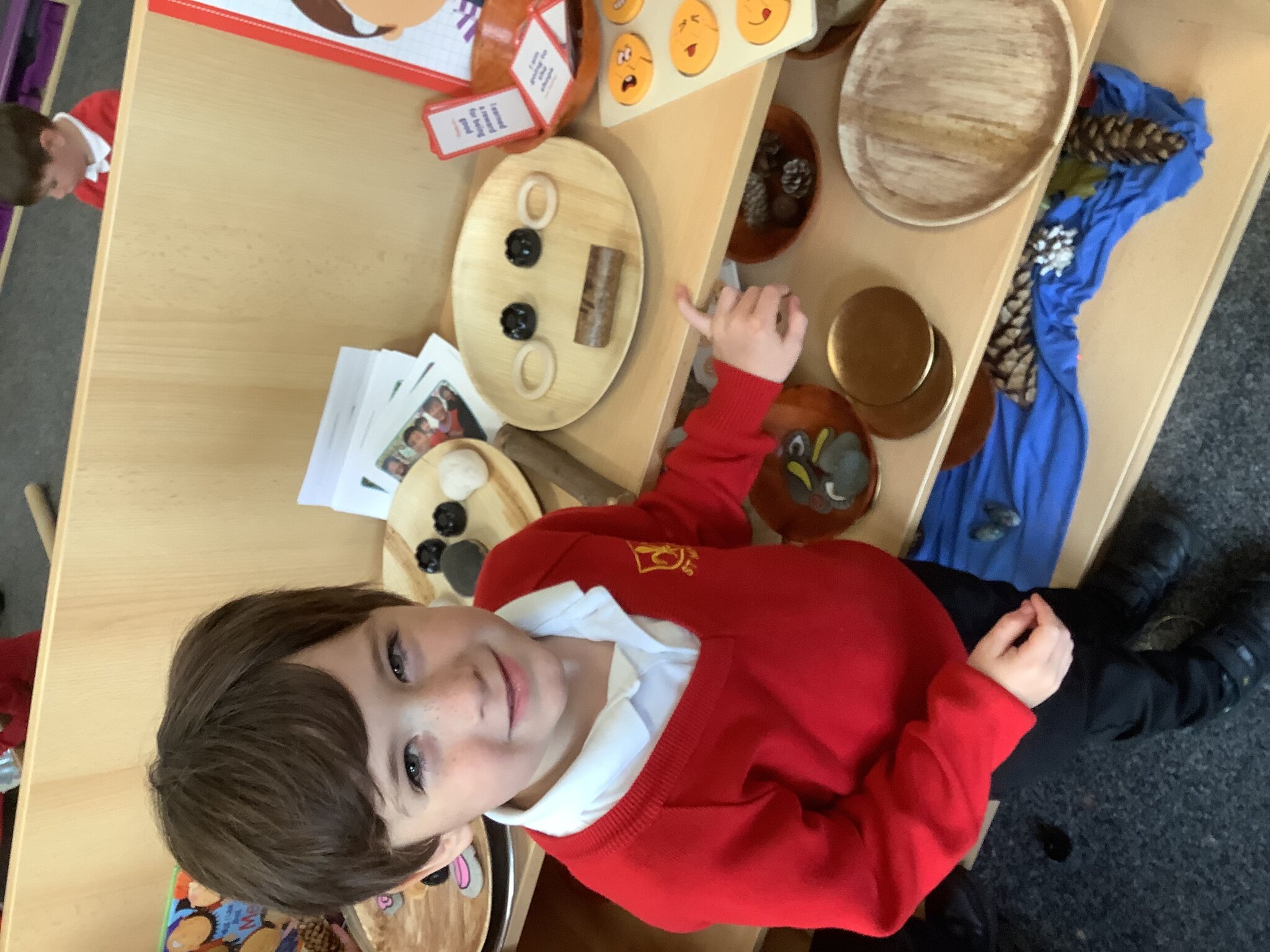 Image of Making faces with loose parts!