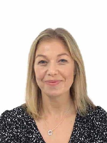 Mrs Susan Traynor-Richardson