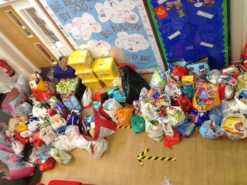 Image of Food Donations on Christmas Jumper Day