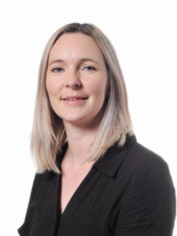 Mrs L O'Hanlon