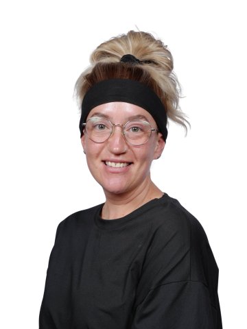 Miss E Crocker