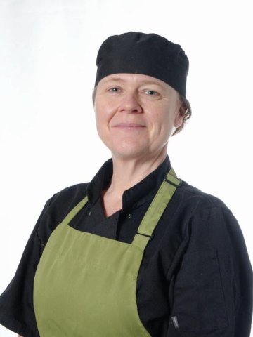 Mrs D Sealey Wade