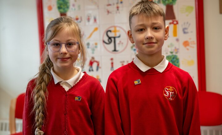 Newly appointed media correspondents with their badges