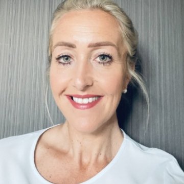 Mrs V Elliot