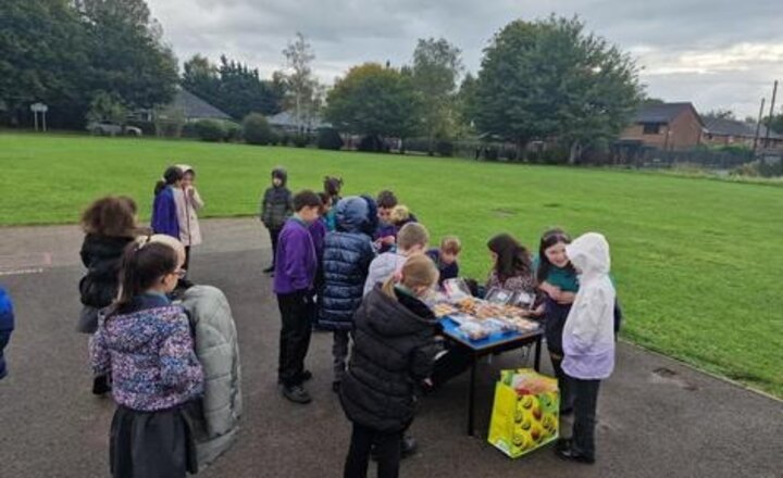 Image of Summer Art & Crafts