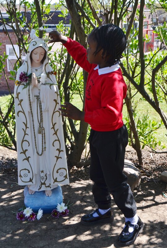 Image of Crowning of Mary 23rd May