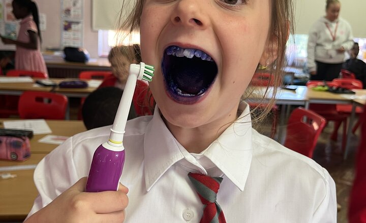 Image of Year 4 Science Experiment