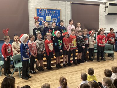 Image of Class 3 Xmas sing-along 2023