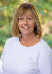Mrs J Amphlett