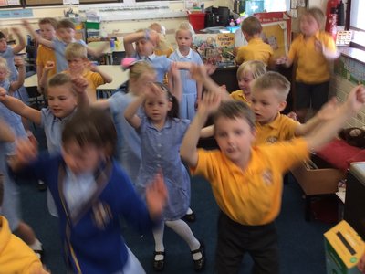 Image of Year 1 danceathon