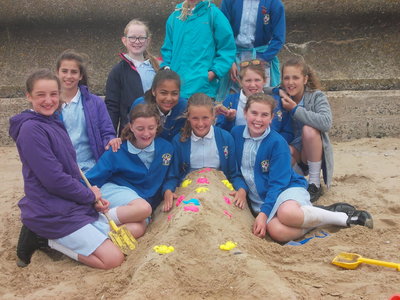 Image of  beach huts- Year 6