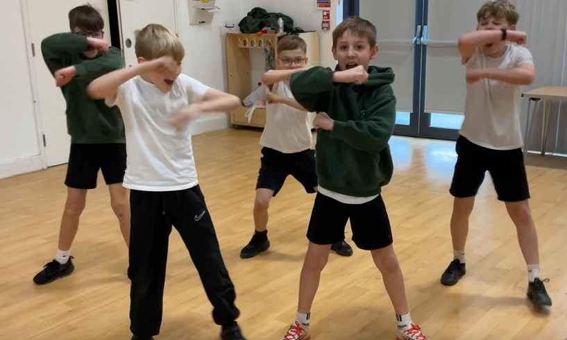 Image of Dance in Team Starlings