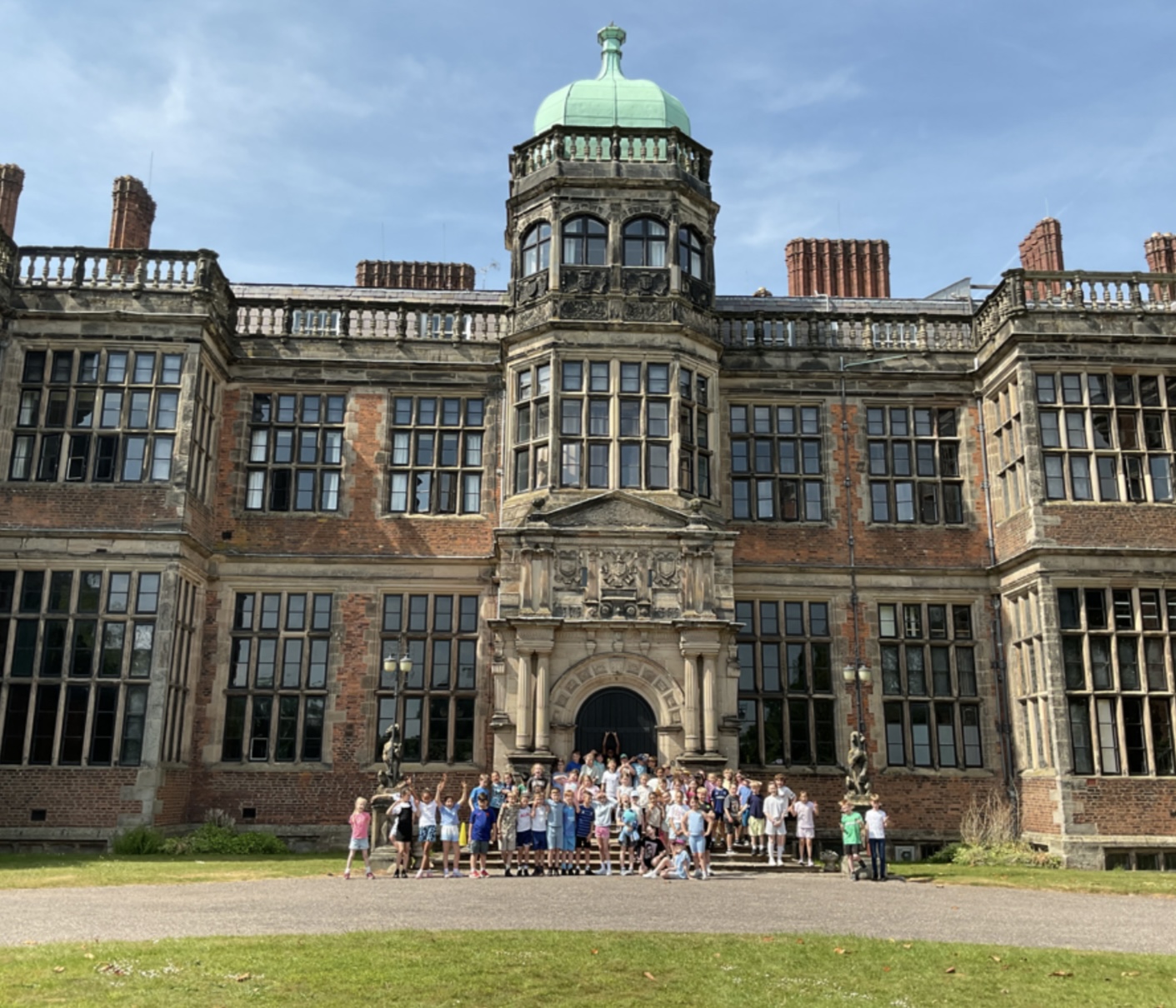 Image of Ingestre Hall Residential in Team Badgers!