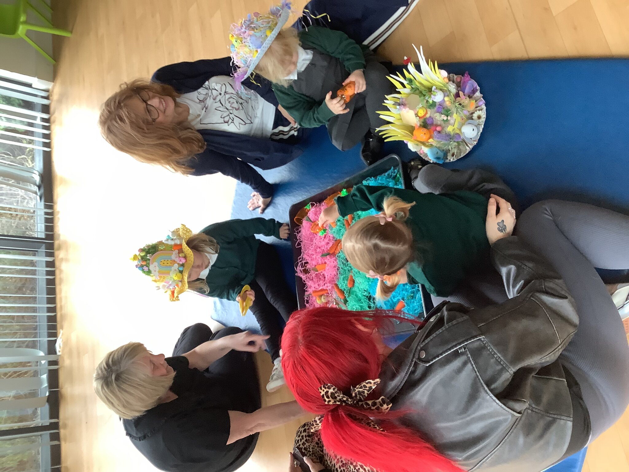 Image of EAD in Daisies