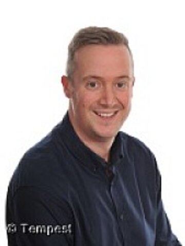 Mr Simon Moulding