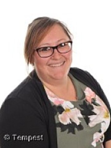 Miss Hollie Groome