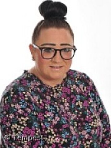 Mrs Kate Richards