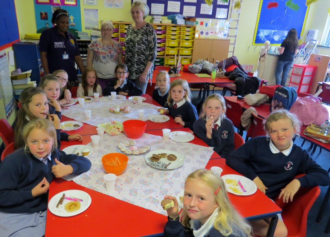 Image of Not Much Knit - Plenty of Natter (and Cake)