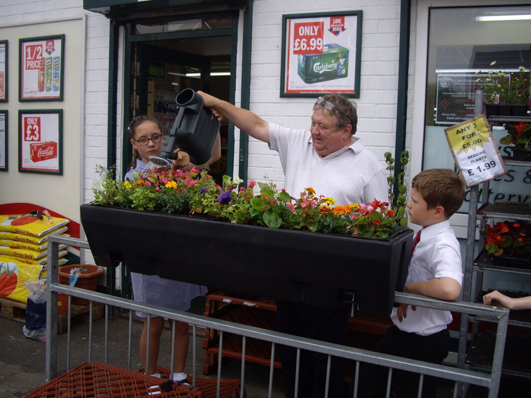 Image of St Stephen's Gardeners out in the Community