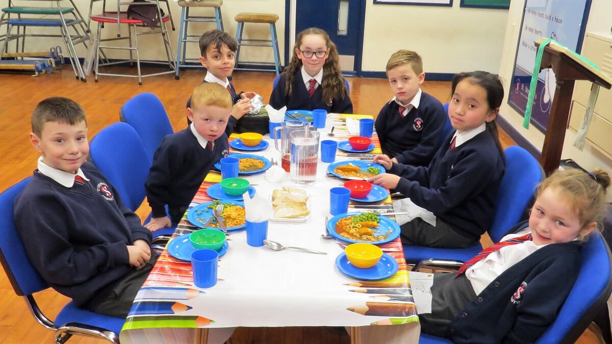 Image of Top Table - No Room for the Head!