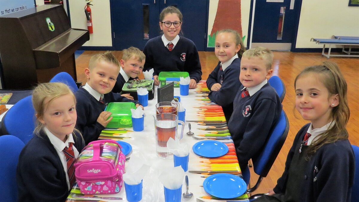 Image of Top Table - Top Guests