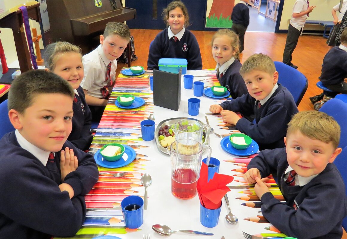 Image of Top Table - Top Guests