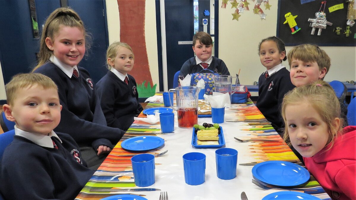 Image of Top Table - Top Guests