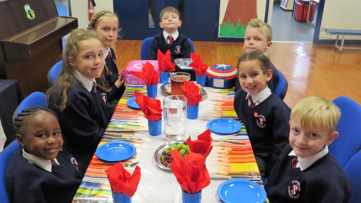 Image of Top Table - Top Guests