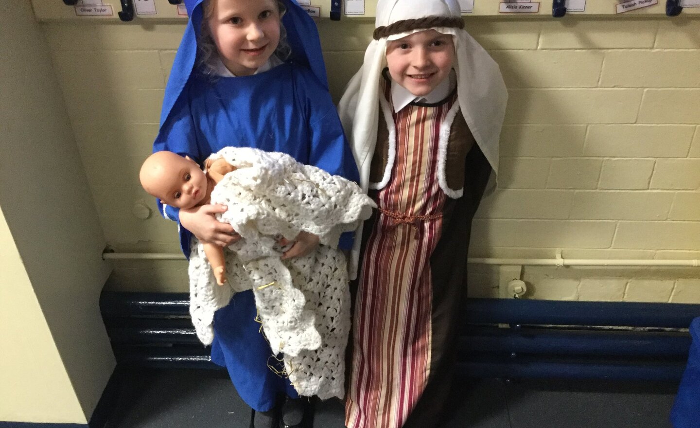 Image of Mary and Joseph