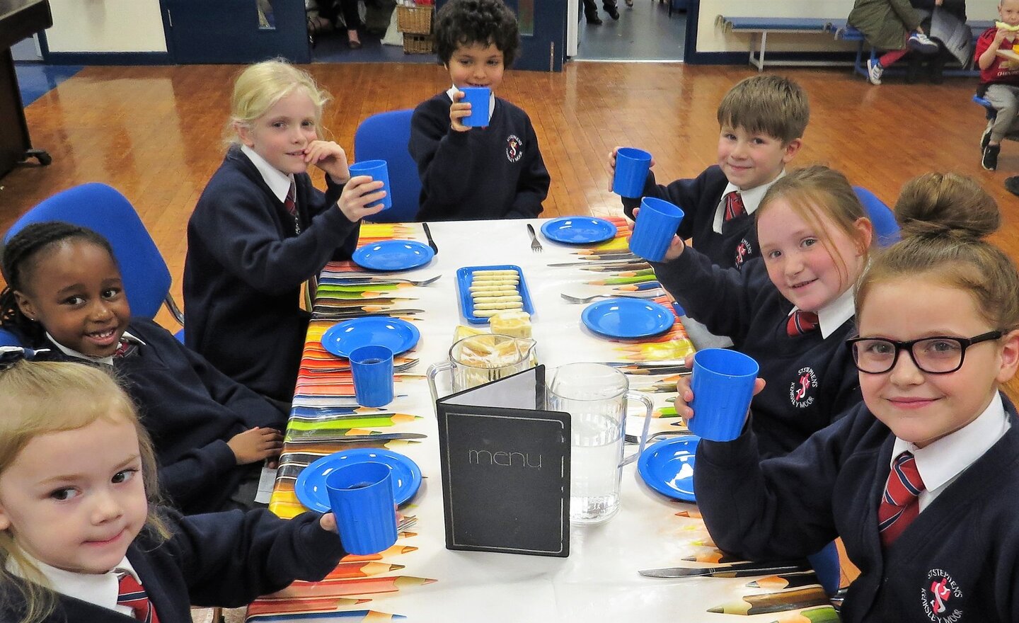 Image of Top Table - Top Guests