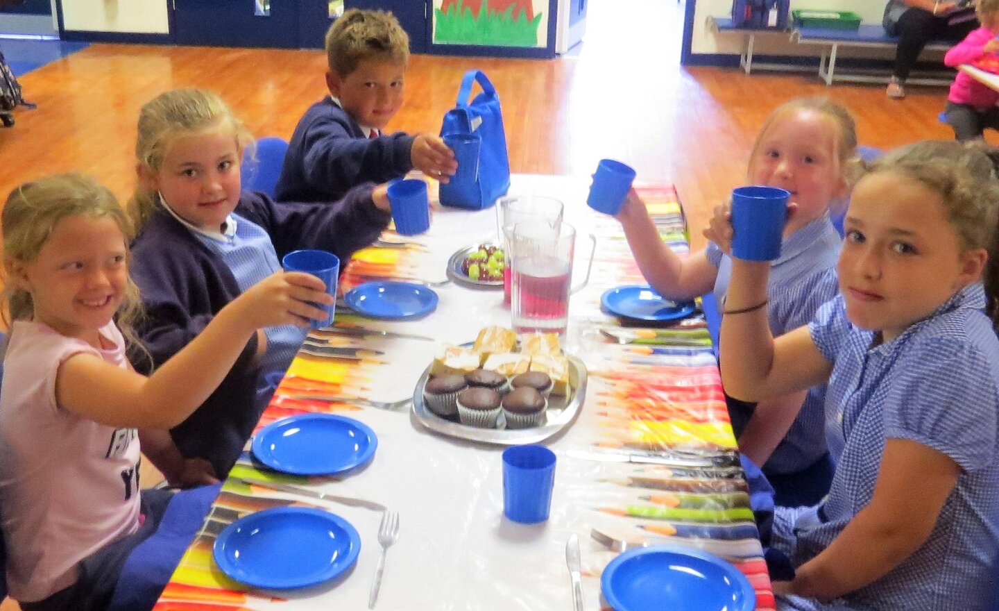 Image of Famous Five at Top table