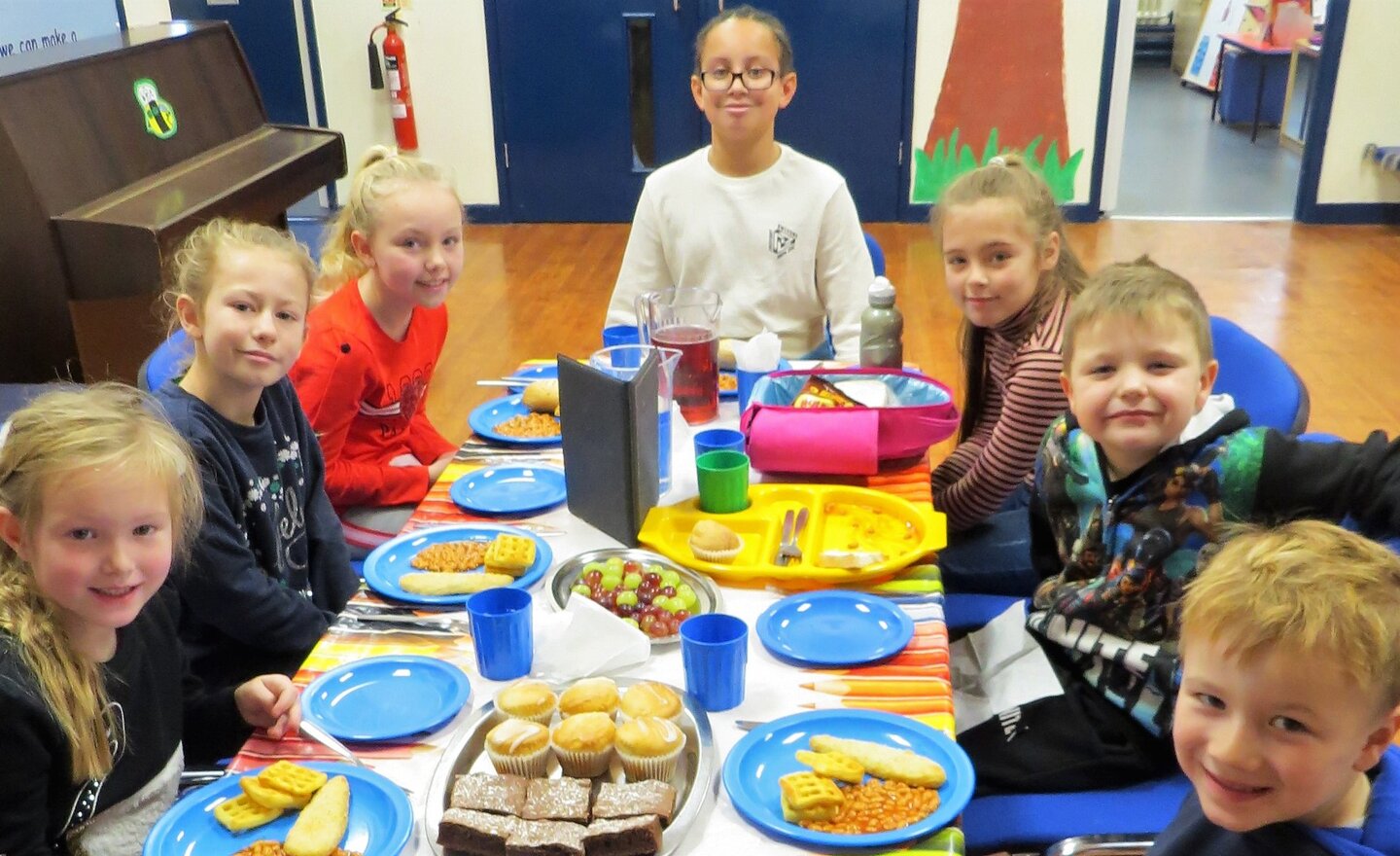 Image of Top Table - Top Guests