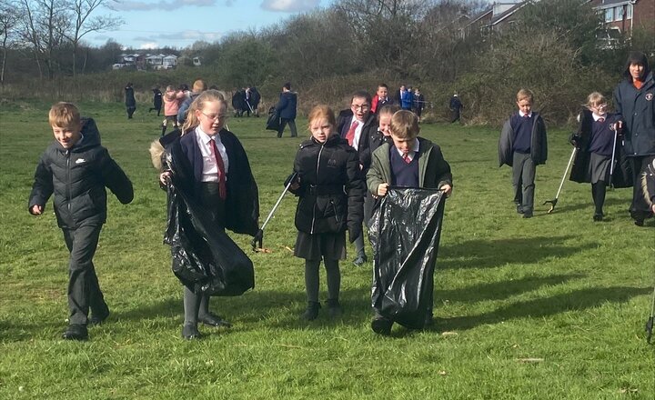 Image of School Litter Pick