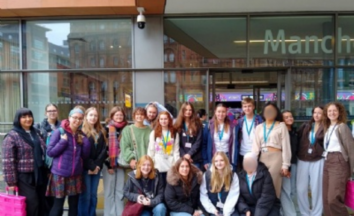 Image of Y12 Students at the ‘UCAS – Create Your Future’ Event!