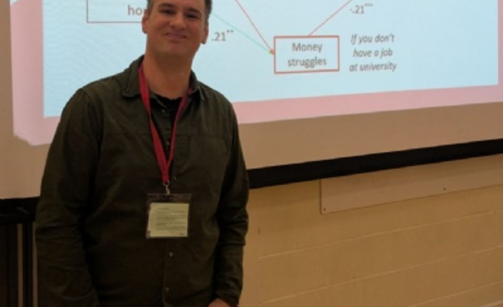 Image of Is Part-Time Work a Demotivating Factor for Attending Prestigious Universities?