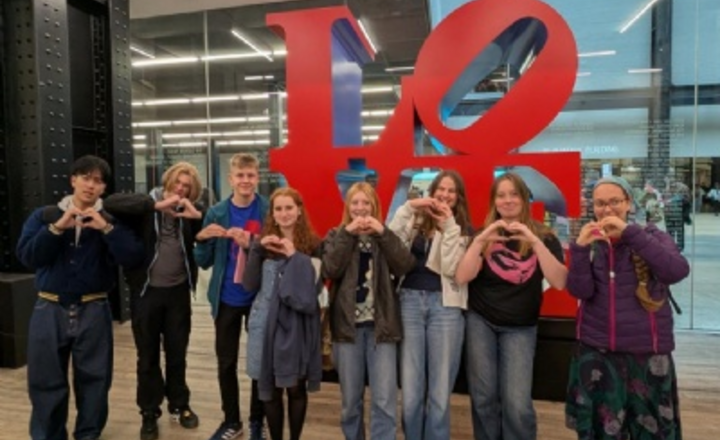 Image of Year 12 - Year 13 Art & Textiles Students Visit London