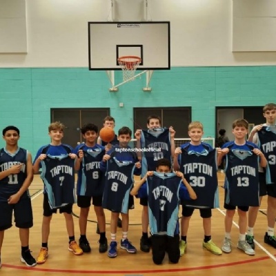Image of Year 9 Boys Basketball Victories