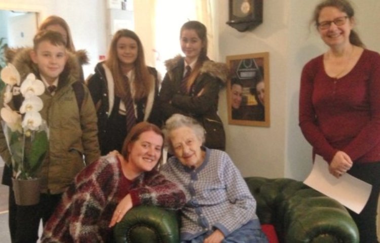 Image of F-AMC's Impact Action Visit To South View Lodge Care Home 
