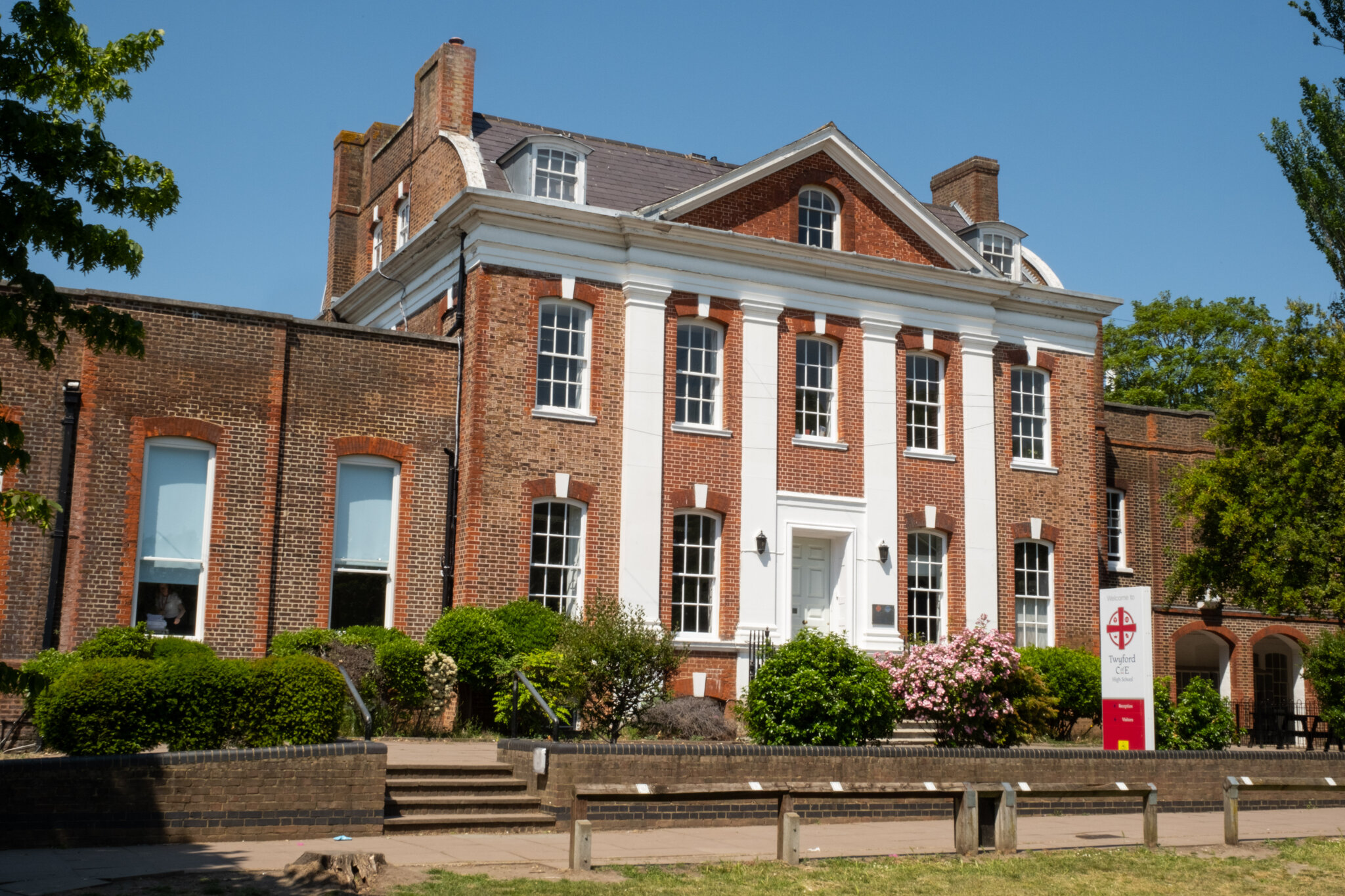 Image of Secondary School Experience Day in Ealing with Twyford CE High School