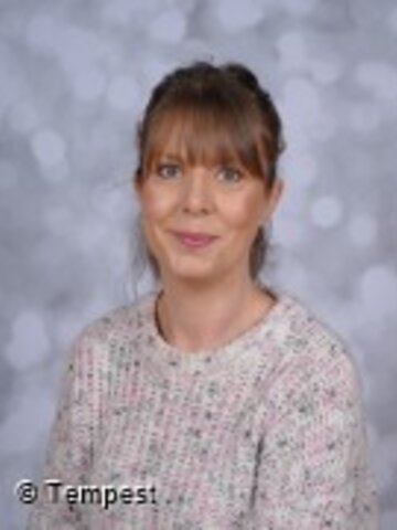 Mrs Vicki Lovegrove