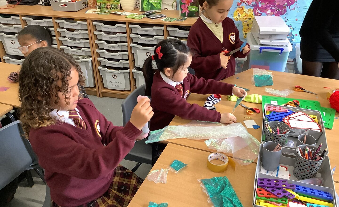 Image of Making sock puppets in Y1 Sacrament