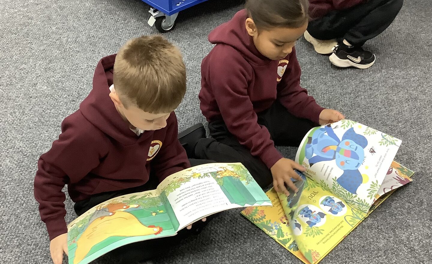 Image of Y1S Library Time