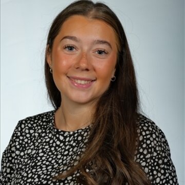 Miss Ellie Woodhouse